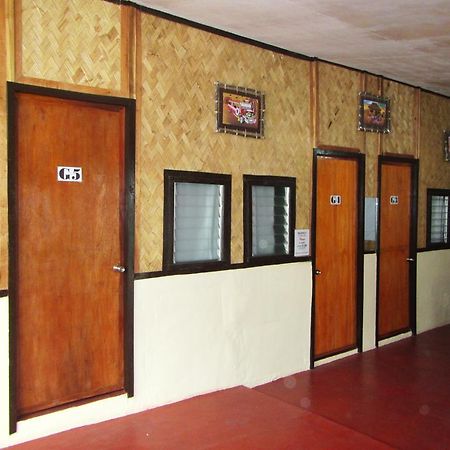 Coron Guapos Guesthouse Exterior foto