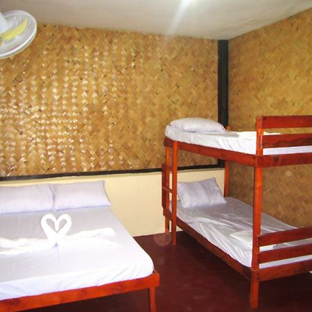 Coron Guapos Guesthouse Exterior foto