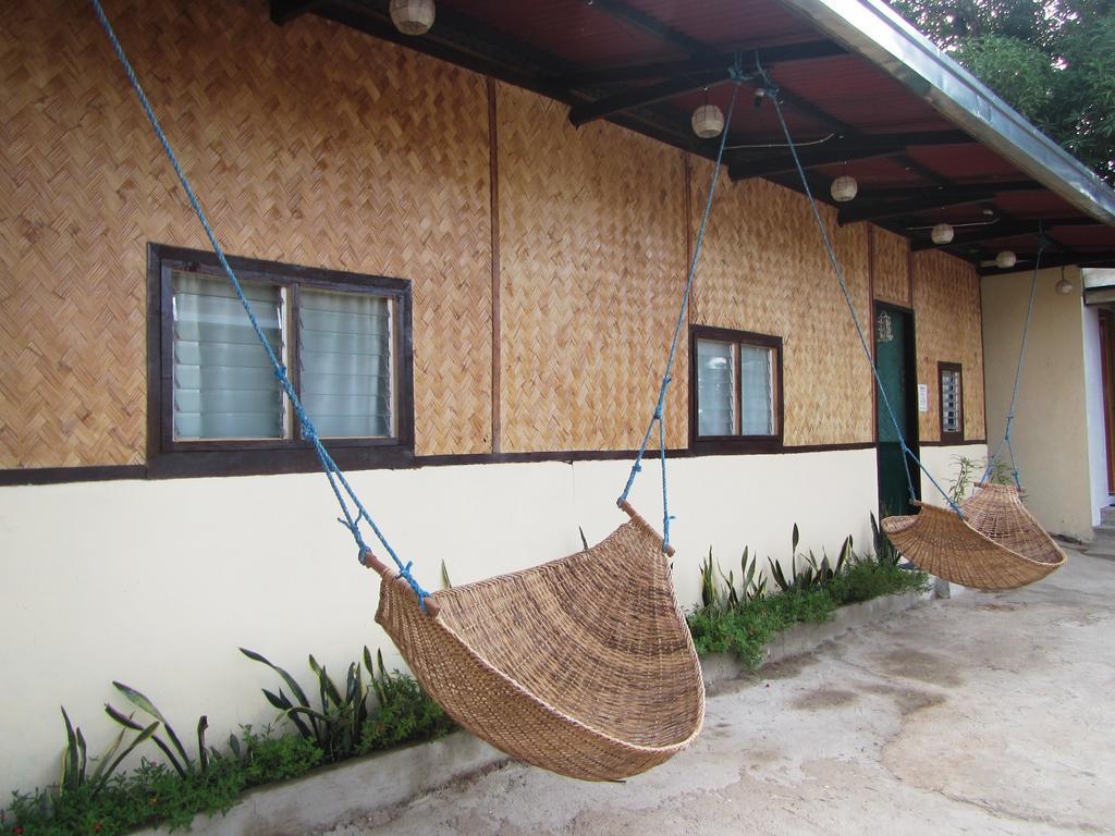 Coron Guapos Guesthouse Exterior foto